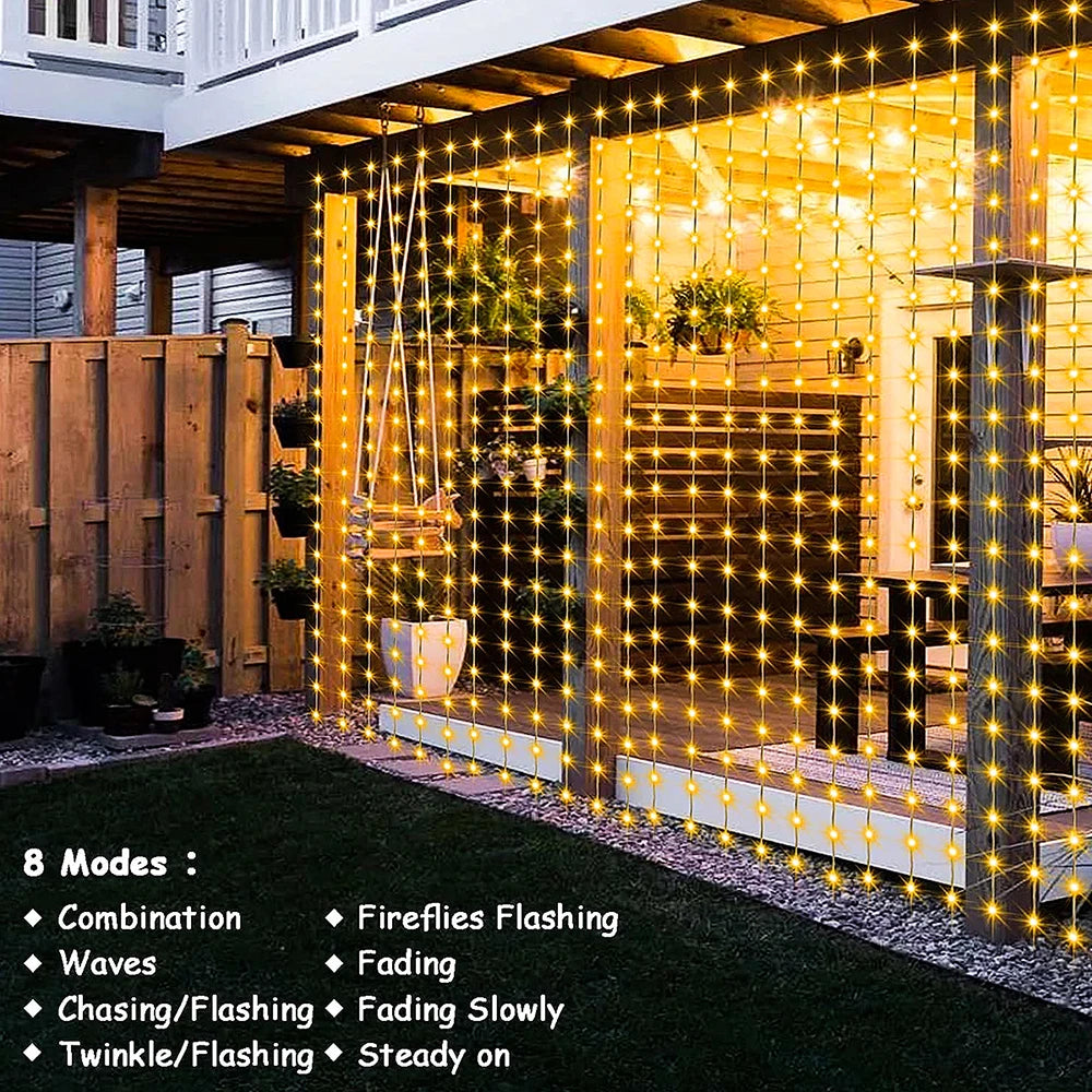 Roomoe® Solar-Powered LED Curtain Lights