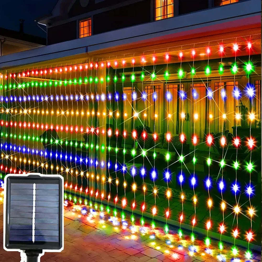 Roomoe® Solar-Powered LED Curtain Lights